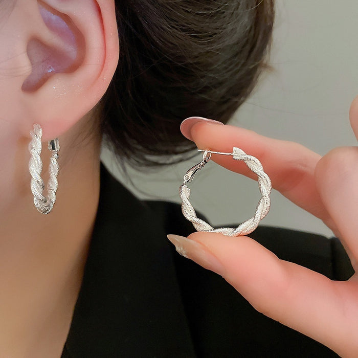Minimalist Copper Twisted Rope Round Hoop Earrings Geometric Light Luxury Fashion Jewelry