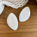 Light Luxury Geometric Oval Resin Stud Earrings With Silver Needle Minimalist Fashion Design view 4