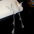 Sweet Acrylic Butterfly Tassel Ear Clip Necklace Jewelry Set for Women Elegant Niche Design view 4