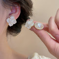 Faux Pearl Floral Stud Earrings Jewelry Set With Silver Pins, Vintage OL Light Luxury Style view 2