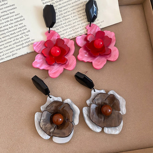 Acrylic Flower Stud Earrings Vintage Elegant Sweet Style Light Luxury Floral Jewelry for Women