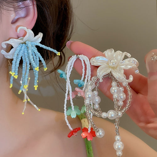 Sweet Floral Faux Pearl Glass Bead Tassel Drop Earrings With Silver Posts