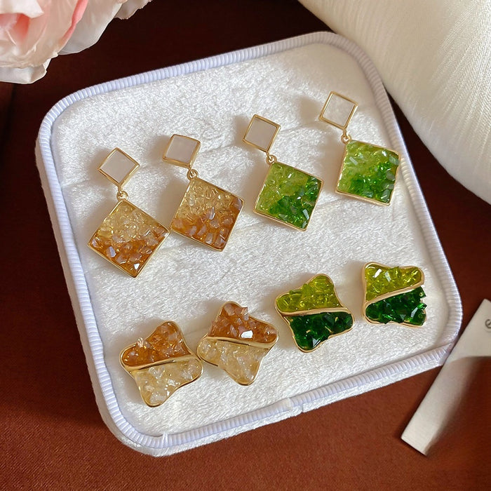 14K Gold Plated Gradient Crystal Square Stud Earrings With Silver Posts Light Luxury Geometric Jewelry