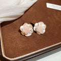 Korean Style Resin Flower Stud Earrings For Women, Elegant Light Luxury Floral Jewelry view 3