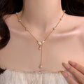 18K Real Gold Plated Zircon Leaf Faux Pearl Necklace For Women Elegant Light Luxury Collarbone Chain view 1