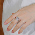 Sweet Elegant Starfish Flower Ring For Women, Shiny Light Luxury Star Ring Jewelry view 3