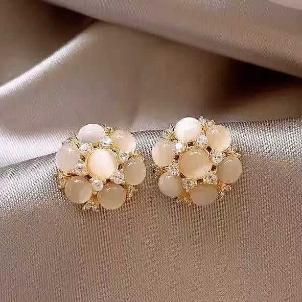 18K Gold Plated Zircon Cat Eye Stone Flower Stud Earrings Minimalist Light Luxury Jewelry