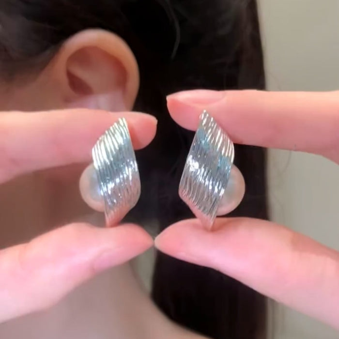 Minimalist Irregular Geometric Faux Pearl Stud Earrings With Textured Silver Pins For Women