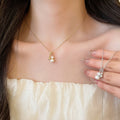 Old Money Style Faux Pearl Double Gourd Pendant Clavicle Necklace For Elegant Daily Wear view 1