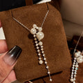 Minimalist Faux Pearl Zircon Geometric Tassel Necklace For Women, Old Money Light Luxury Clavicle Chain view 3