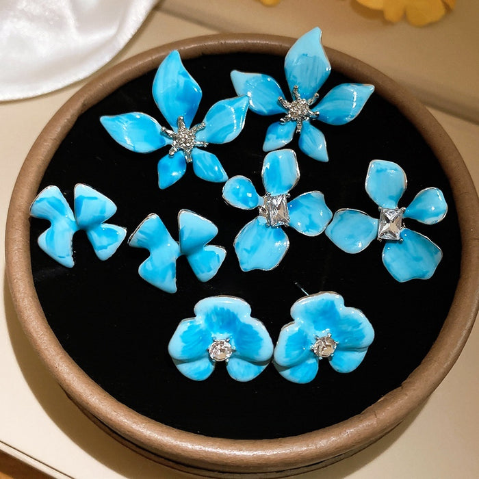 Sweet Style Gradient Blue Alloy Flower Stud Earrings For Summer Beach Vacation Outfits