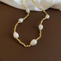 2026 French Vintage Faux Pearl Oval Geometric Collarbone Necklace Light Luxury Choker view 2