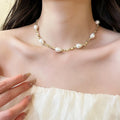 2026 French Vintage Faux Pearl Oval Geometric Collarbone Necklace Light Luxury Choker view 3