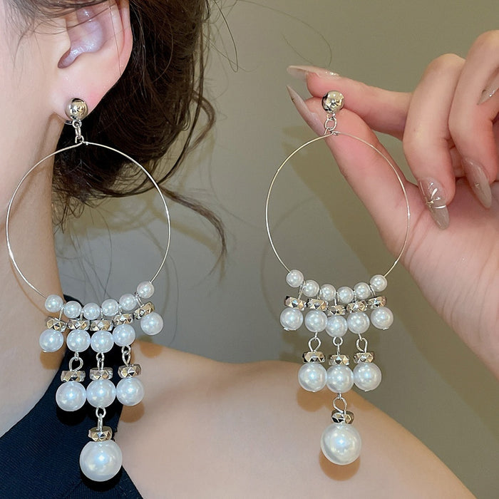 French Vintage Faux Pearl Round Tassel Drop Earrings With Silver Pins Playful Geometric Style