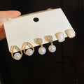 Light Luxury Faux Pearl Rhinestone Jewelry Set With Silver Needle Round Geometric Stud Earrings view 3