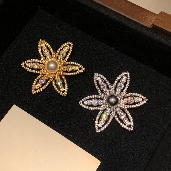 Light Luxury Copper Full Rhinestone Flower Pearl Brooch For Elegant Fashion Accessories