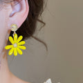 Yellow Glass Flower Stud Earrings For Women, Fresh Sweet Vacation Style Versatile Jewelry view 3