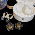 Korean Style Rhinestone Resin Flower Stud Earrings For Women, Light Luxury Floral Jewelry view 1