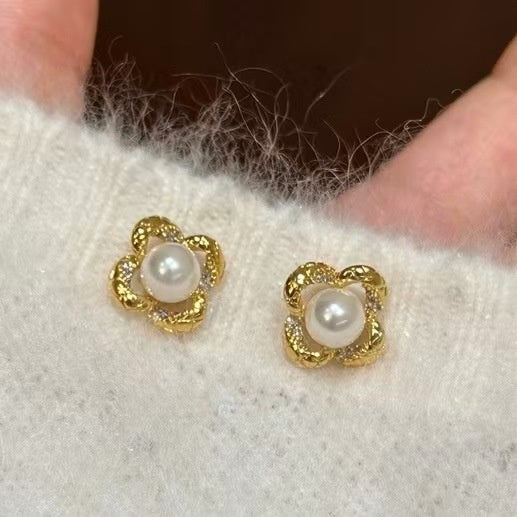 French Retro Camellia Faux Pearl Stud Earrings For Women, Light Luxury Floral OL Style