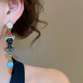 Vintage Alloy Silver Needle Rhinestone Portrait Oval Stud Earrings Ethnic Geometric Style view 3