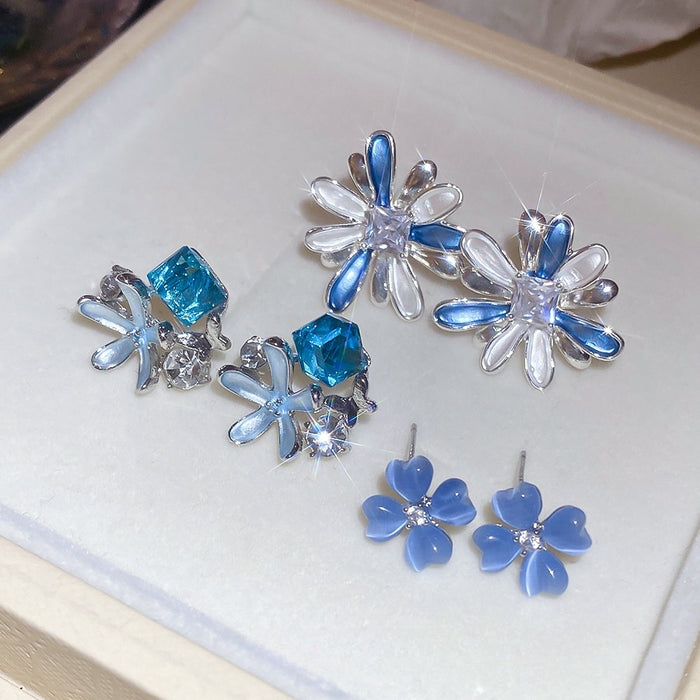 Blue Cat Eye Stone Flower Stud Earrings With Silver Posts, Light Luxury Versatile Style