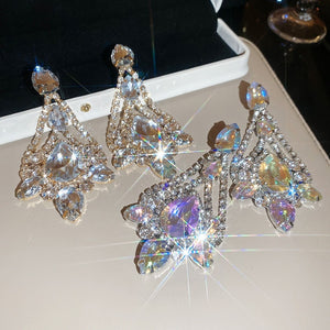European Style Copper Teardrop Drop Earrings With Sparkling Rhinestone Court Luxury Design