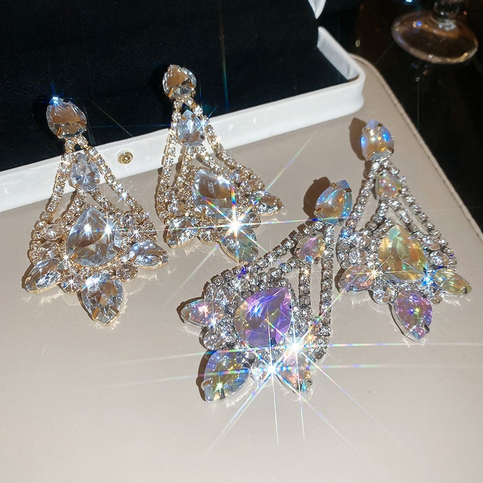 European Style Copper Teardrop Drop Earrings With Sparkling Rhinestone Court Luxury Design
