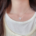 Cute Mother Of Pearl Shell Cat Pendant Necklace, Delicate Pastoral Style Collarbone Jewelry view 3