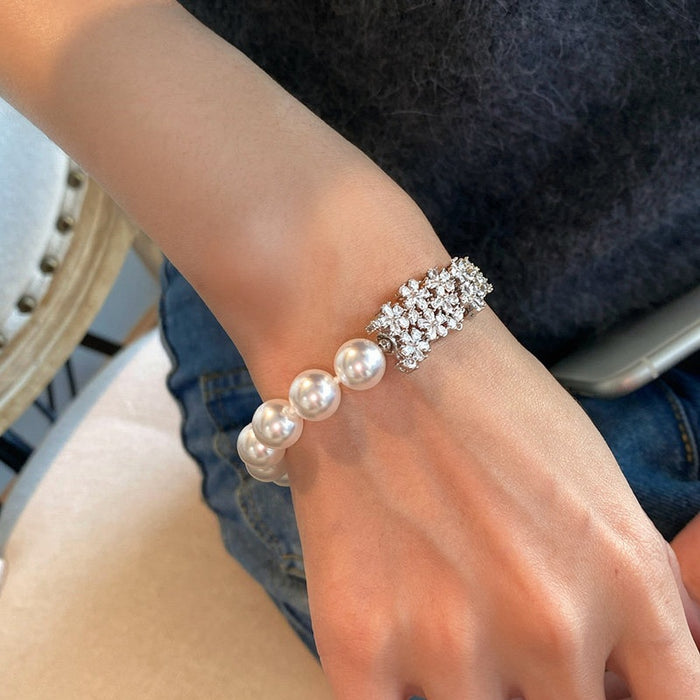 Luxury Floral Rhinestone Faux Pearl Bangle Elegant Designer Fashion Jewelry Bracelet