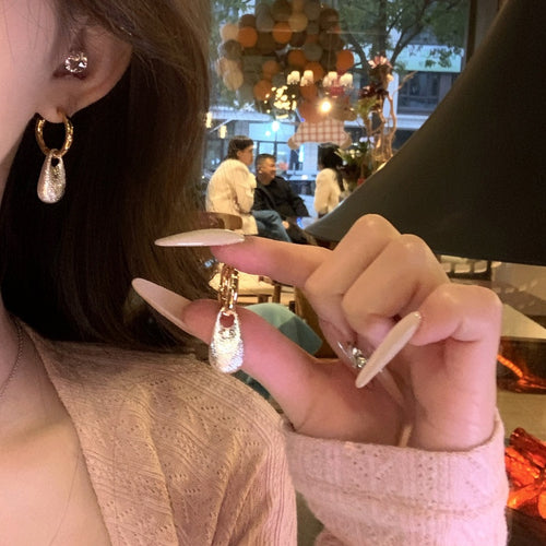 Vintage French Teardrop Alloy Earrings, Minimalist Contrast Color Ear Cuffs For Commuting