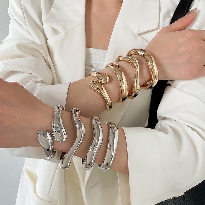 Irregular Twisted Alloy Metal Bangle Modern Minimalist Round Statement Wrist Jewelry