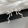Alloy Bow Clip-on Earrings For Women, Minimalist Sweet OL Fashion Designer Ear Jewelry view 4