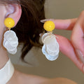 2026 New Dopamine Shell Geometric Round Clip-on Earrings For Women Sweet Summer Resort OL Style view 4