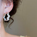 Korean Style Copper Wavy Star Hoop Earrings For Women Minimalist Fashion OL Geometric Jewelry view 3