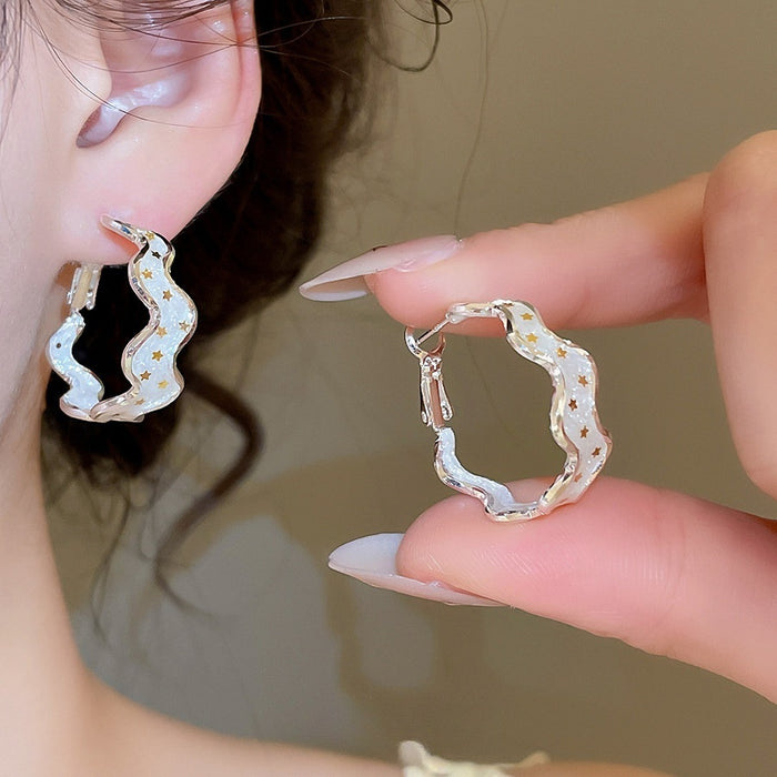 Korean Style Copper Wavy Star Hoop Earrings For Women Minimalist Fashion OL Geometric Jewelry