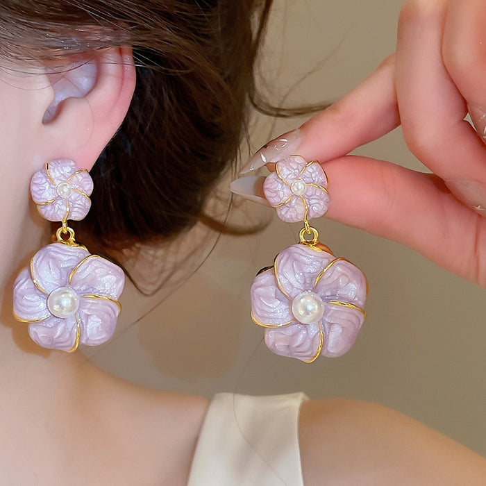 Vintage Alloy Enamel Flower Pearl Stud Earrings Elegant Playful Floral Jewelry For Women