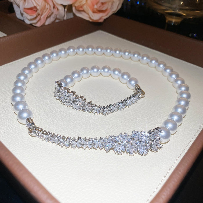 Old Money French Style Faux Pearl Beaded Flower Zircon Luxury Necklace