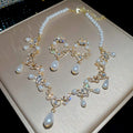 French Vintage Alloy Teardrop Pearl Heart Necklace Earrings Jewelry Set For Bridal Evening Wear view 3