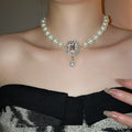 Court Style Layered Faux Pearl Rhinestone Flower Pendant Necklace Vintage Luxury Choker For Women view 3