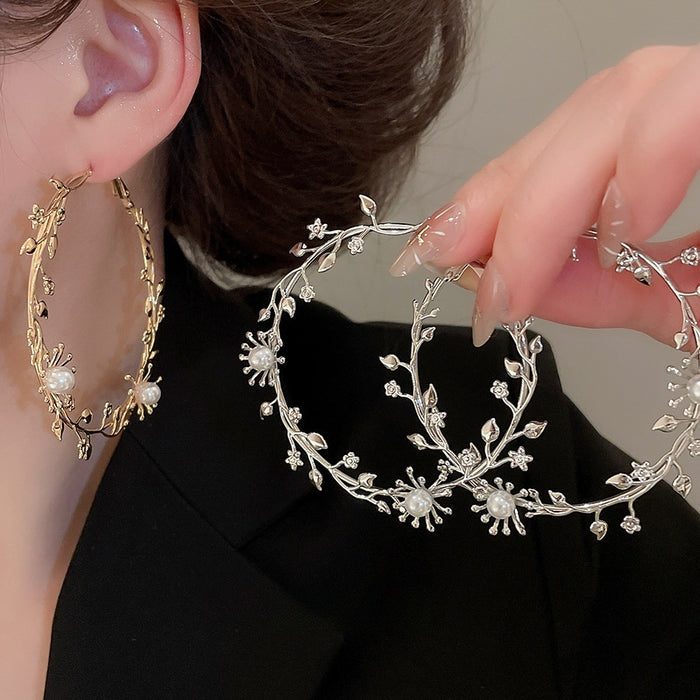 French Style Faux Pearl Flower Hoop Earrings With Silver Pin, Statement Light Luxury Jewelry