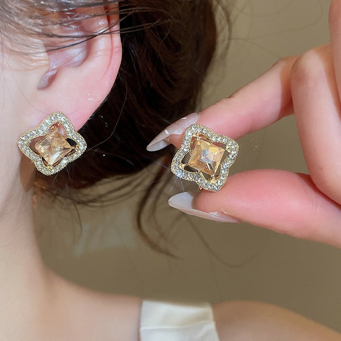 Alloy Silver Needle Rhinestone Flower Rhombus Hollow Stud Earrings Light Luxury Niche Style Jewelry