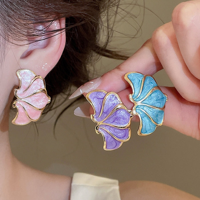Alloy Floral Oil Drip Stud Earrings With Silver Pins, Fresh Minimalist Light Luxury Design