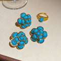Vintage Resin Flower Stud Earrings And Ring Jewelry Set With Silver Pins Palace Style view 2
