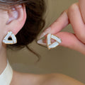 Elegant Faux Pearl Round Rhinestone Stud Earrings Jewelry Set With Silver Pins French Vintage Style view 3