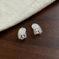 French Lace Faux Pearl Teardrop Clip-on Earrings For Women Light Luxury No-Piercing Jewelry view 3
