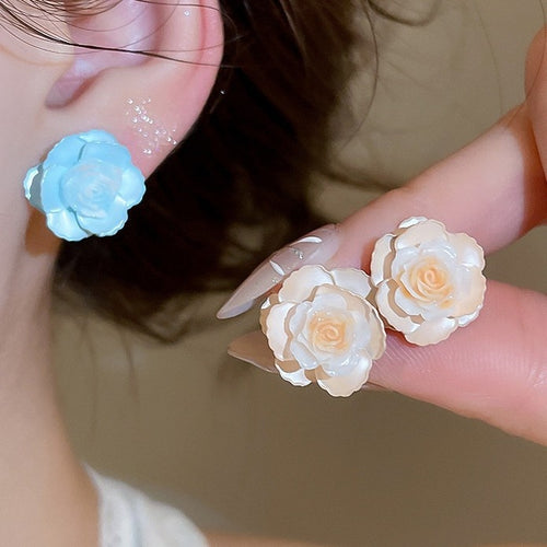 Iron Champagne Pink Gradient Camellia Flower Stud Earrings Sweet Light Luxury Spring Jewelry