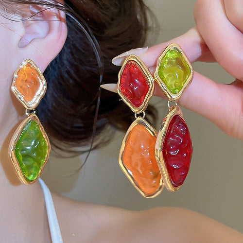 Vintage Resin Wrinkled Diamond Pendant Drop Earrings With Silver Pin For Women