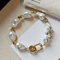 2026 New Vintage Baroque Geometric Imitation Pearl Beaded Bracelet Elegant Office Lady Jewelry For Women view 4
