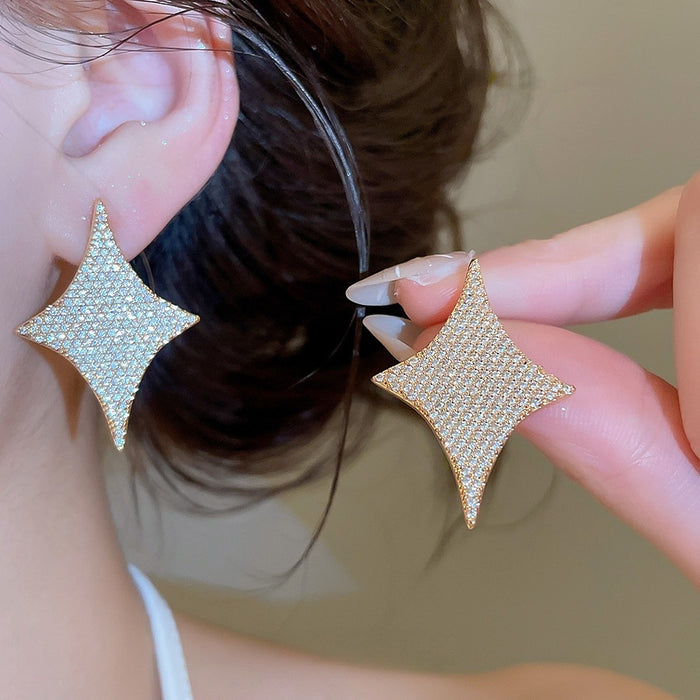 18K Gold Plated Copper Zircon Starburst Diamond Shape Stud Earrings With Silver Post