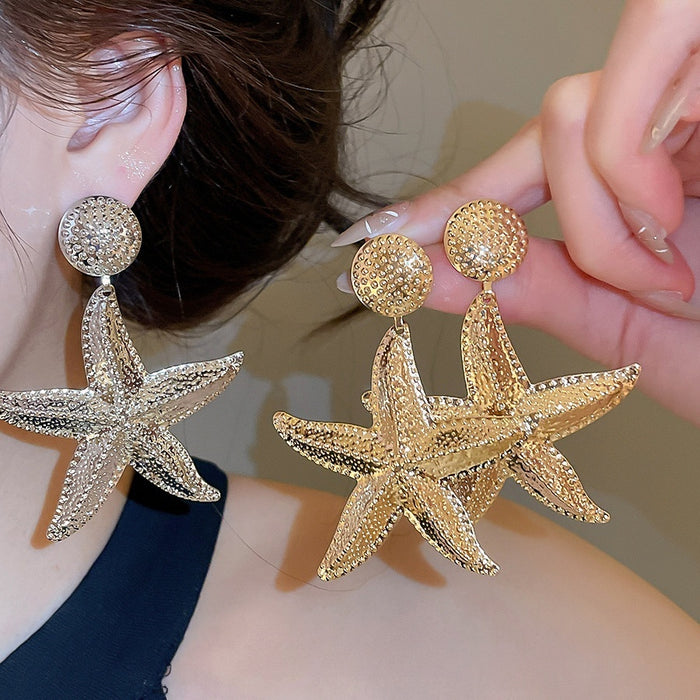 European Style Iron Metal Crinkled Starfish Stud Earrings For Women Trendy Statement Jewelry